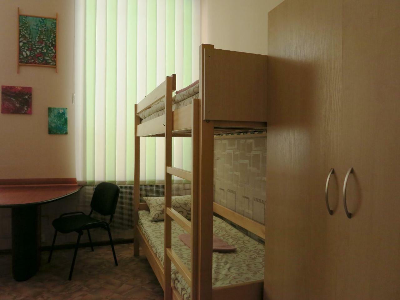 Hostel Delil Kiev Extérieur photo